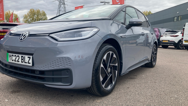 Volkswagen ID.3 107KW Family Pro 58kWh 5dr Auto Electric Hatchback